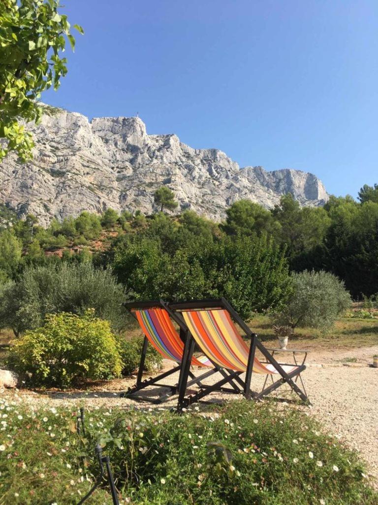Bed and Breakfast Le Moulin En Provence Saint-Antonin-sur-Bayon Exterior foto