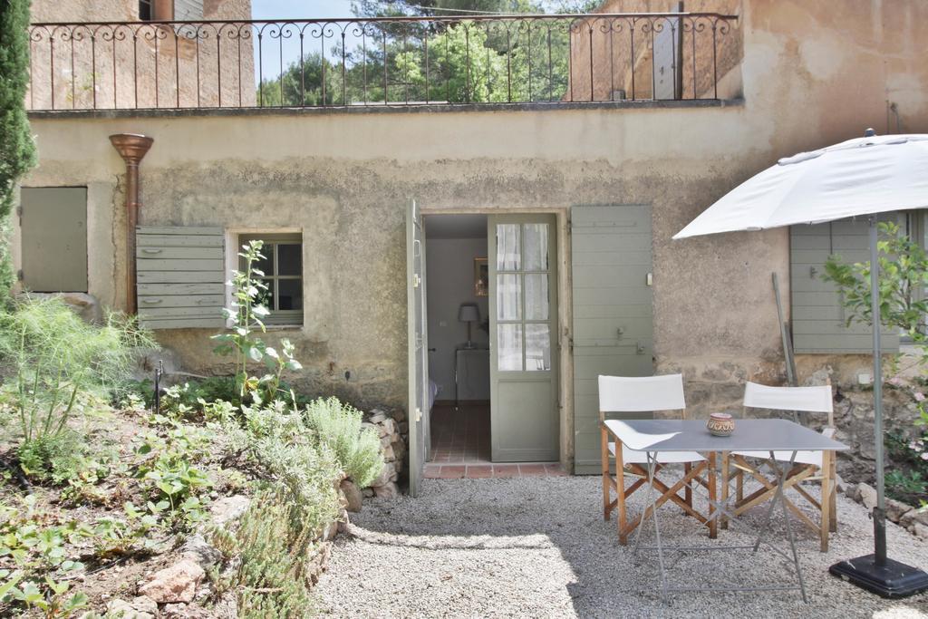 Bed and Breakfast Le Moulin En Provence Saint-Antonin-sur-Bayon Exterior foto
